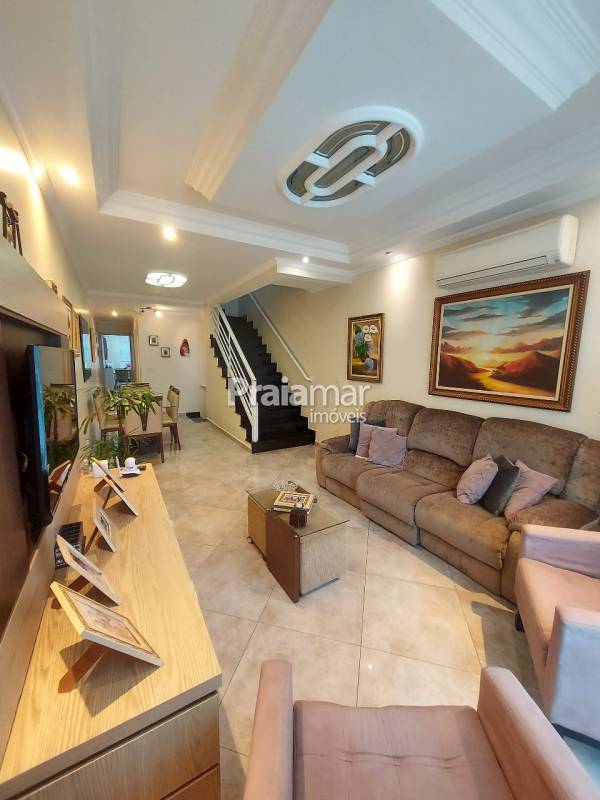 Casa Triplex venda Aparecida - Referência 7474-99